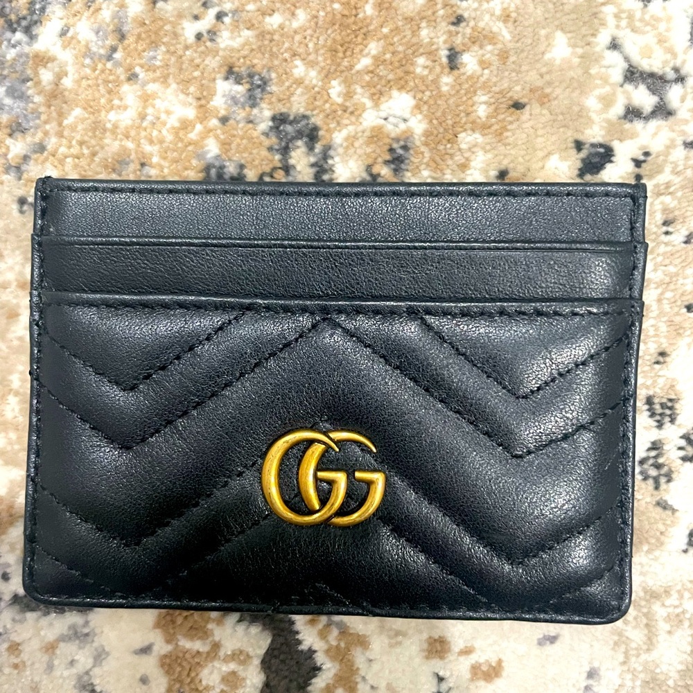 Marmont Black Gucci Credit Card Wallet